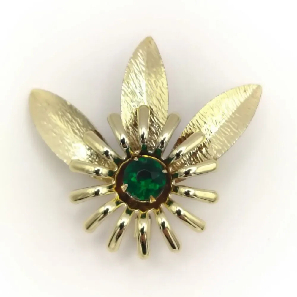 Green Stone Flower Gold Tone Vintage Pin Brooch